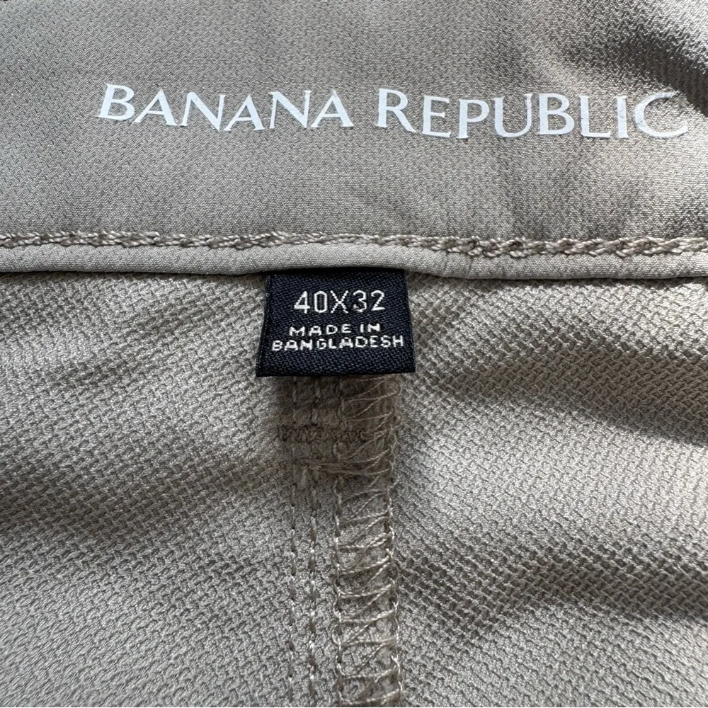 Banana Republic Men's Polyester Lightweight Tan‎ Beige Pants Size 40x32